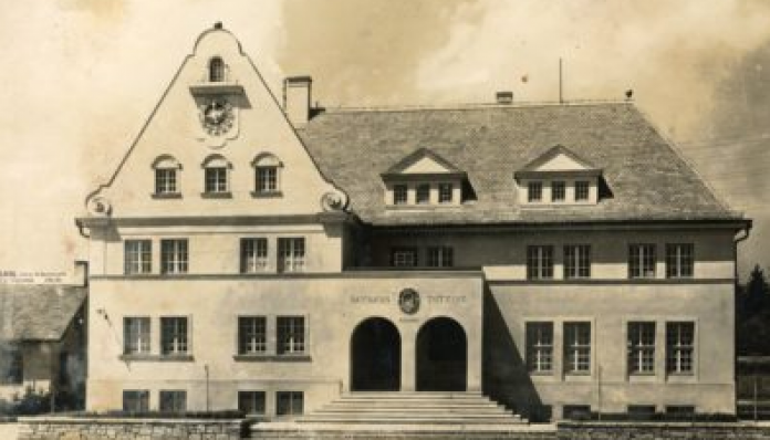 Rathaus-100-Jahre-2.png