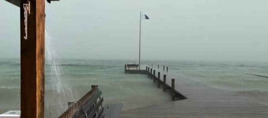 Hochwasser3-F-Wasserwacht.jpg