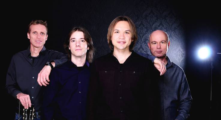 BarriosGuitarQuartet_Pressefoto-web.jpg