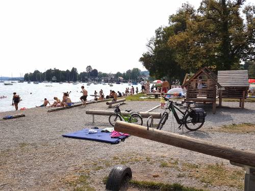 Brahmspromenade-6-Spielplatz-Ra-der.jpg