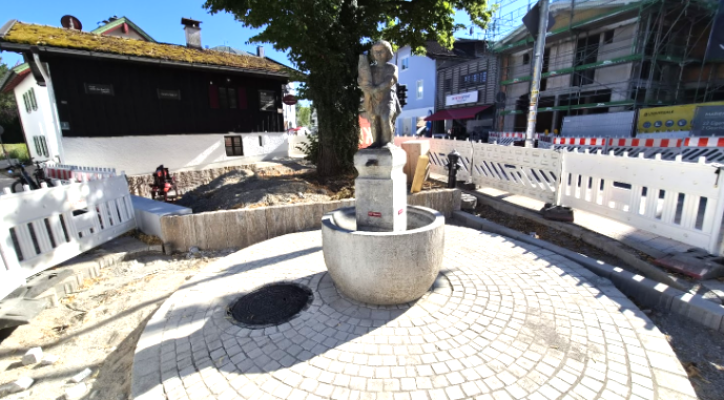 Josefaplatz-Brunnen2.png