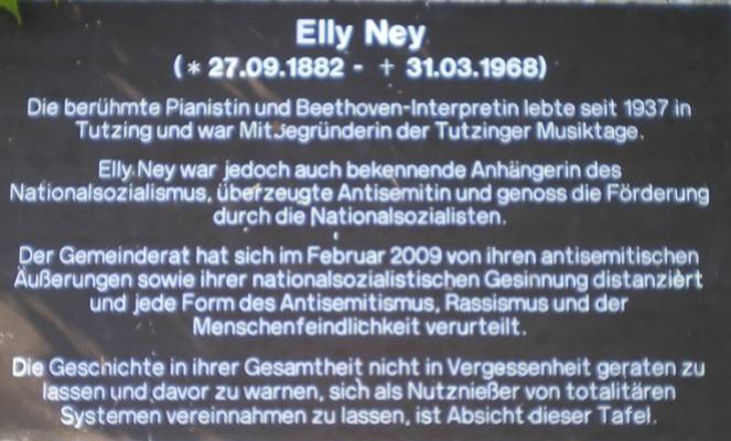 Ney_Denkmal_Tafel-F-Werner-Schrettenbrunner.jpg