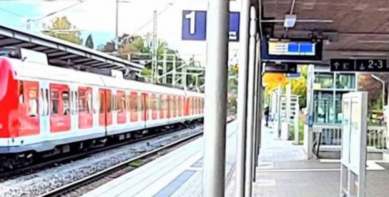 Bahnhof3.jpeg