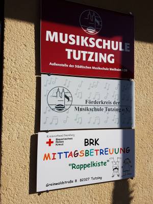 Schule4.jpg