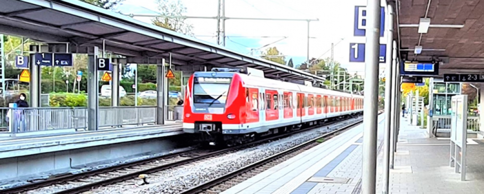 Bahnhof-Gleis1.png