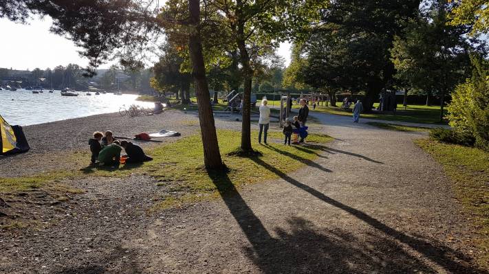 Brahmspromenade-Spielplatz7.jpg