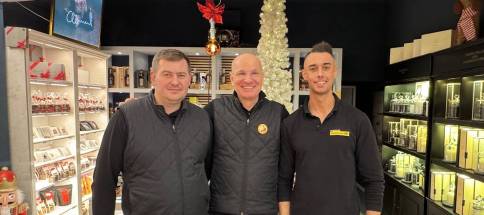 Schuck-Team-7.jpg