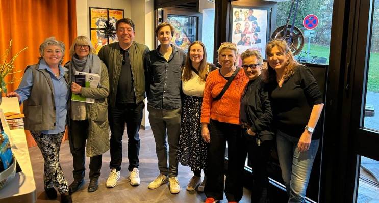 Foyer-Team.JPG