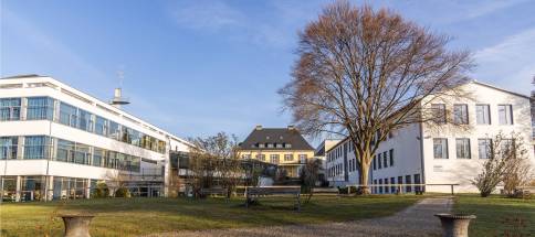 Gymnasium-F-LRA-STA.JPG