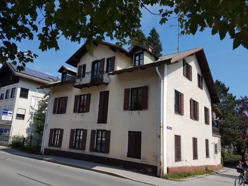 Mayrhaus.jpg